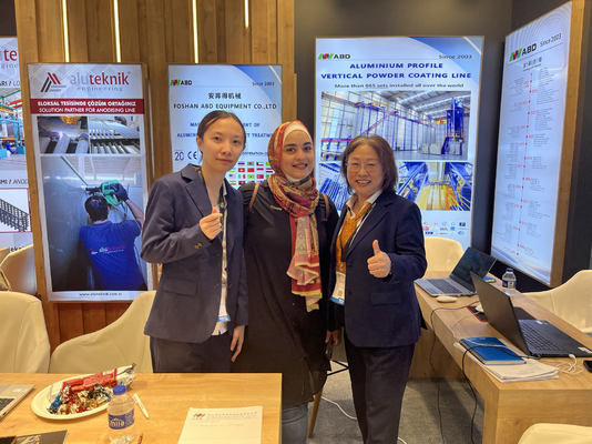 High-performance Spraying System Customized Every Month Capacity for Customers  Vertical Powder Coating Line for Aluminum Profiles