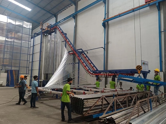 Cadena de producción de capa de la protuberancia del polvo de aluminio vertical del perfil