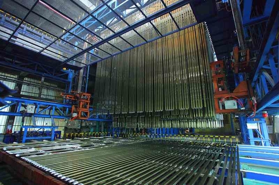 Línea de producción de anodización totalmente automática de capacidad de espacio de tensión personalizada